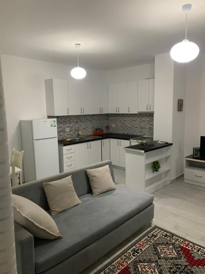 Daily L Apartment *